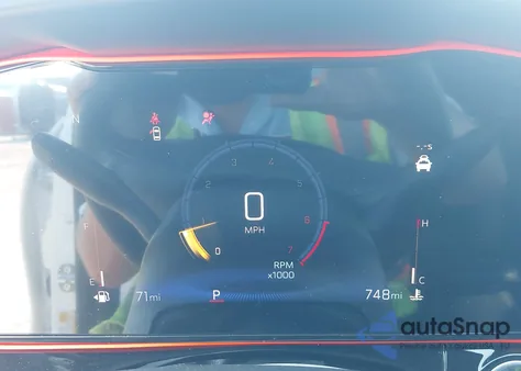 2025 Chevrolet Trax Fwd 2Rs from USA, damaged, VIN KL77LJEPXSC342460